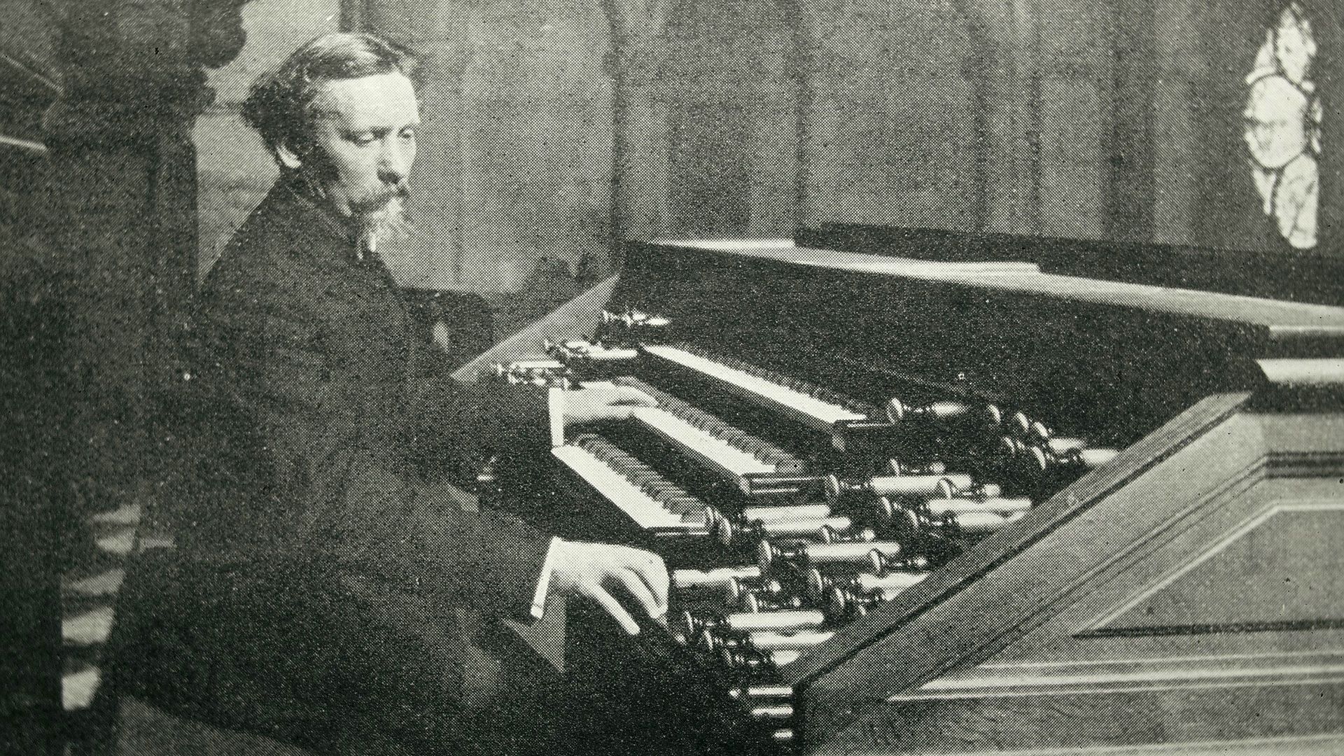 Eugène Gigout à l’orgue de Saint-Augustin, Paris (Association Aristide Cavaillé-Coll)