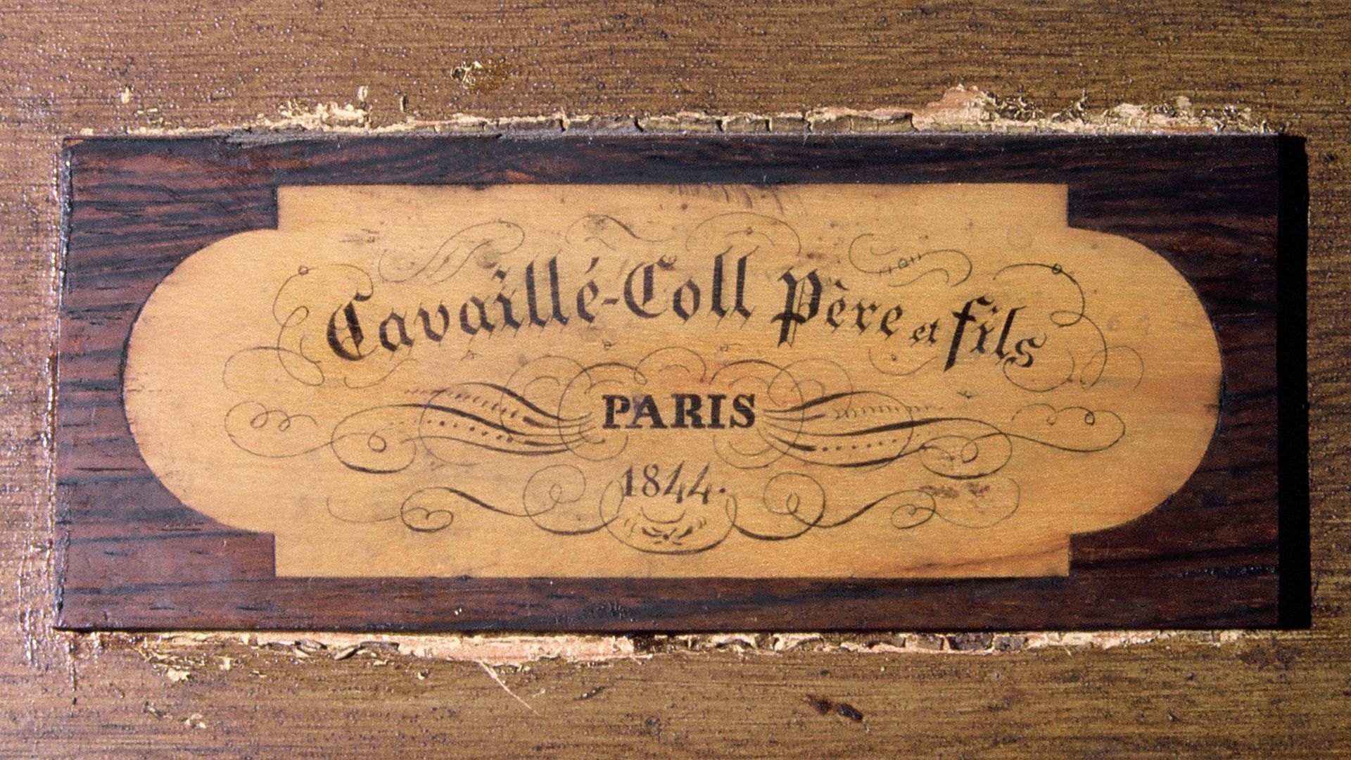 Plaque d’origine, St-Jean-St-François, Paris (Association Aristide Cavaillé-Coll)